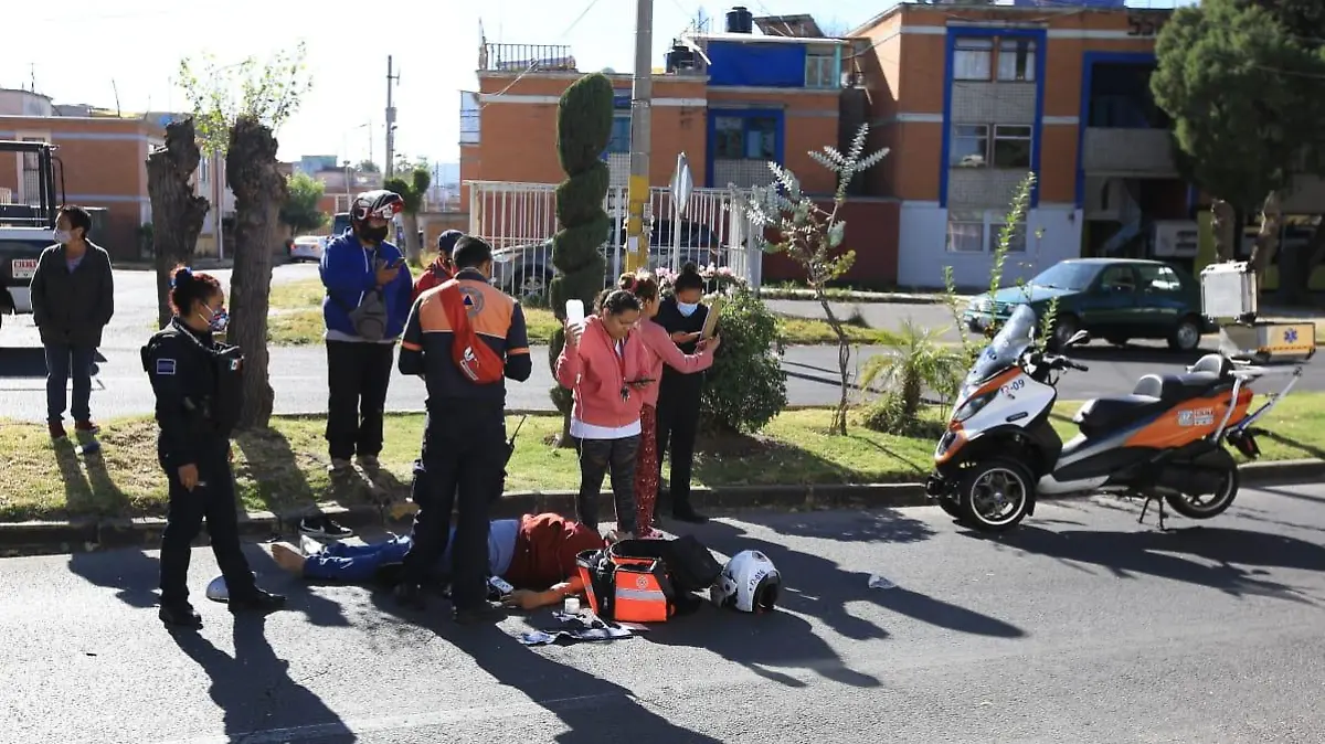 MOTOCICLISTA EMBESTIDO